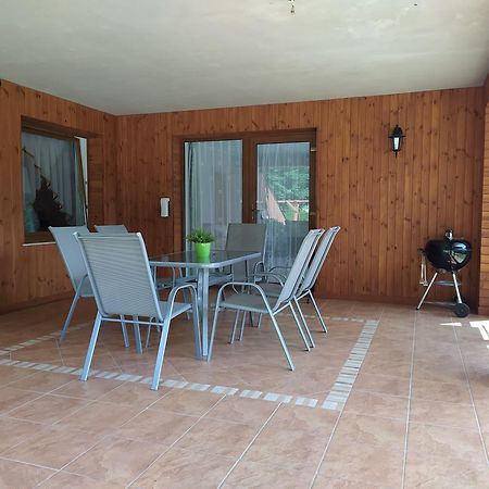 Pokoje Goscinne Ontario Mieroszyno Jastrzebia Gora Luaran gambar