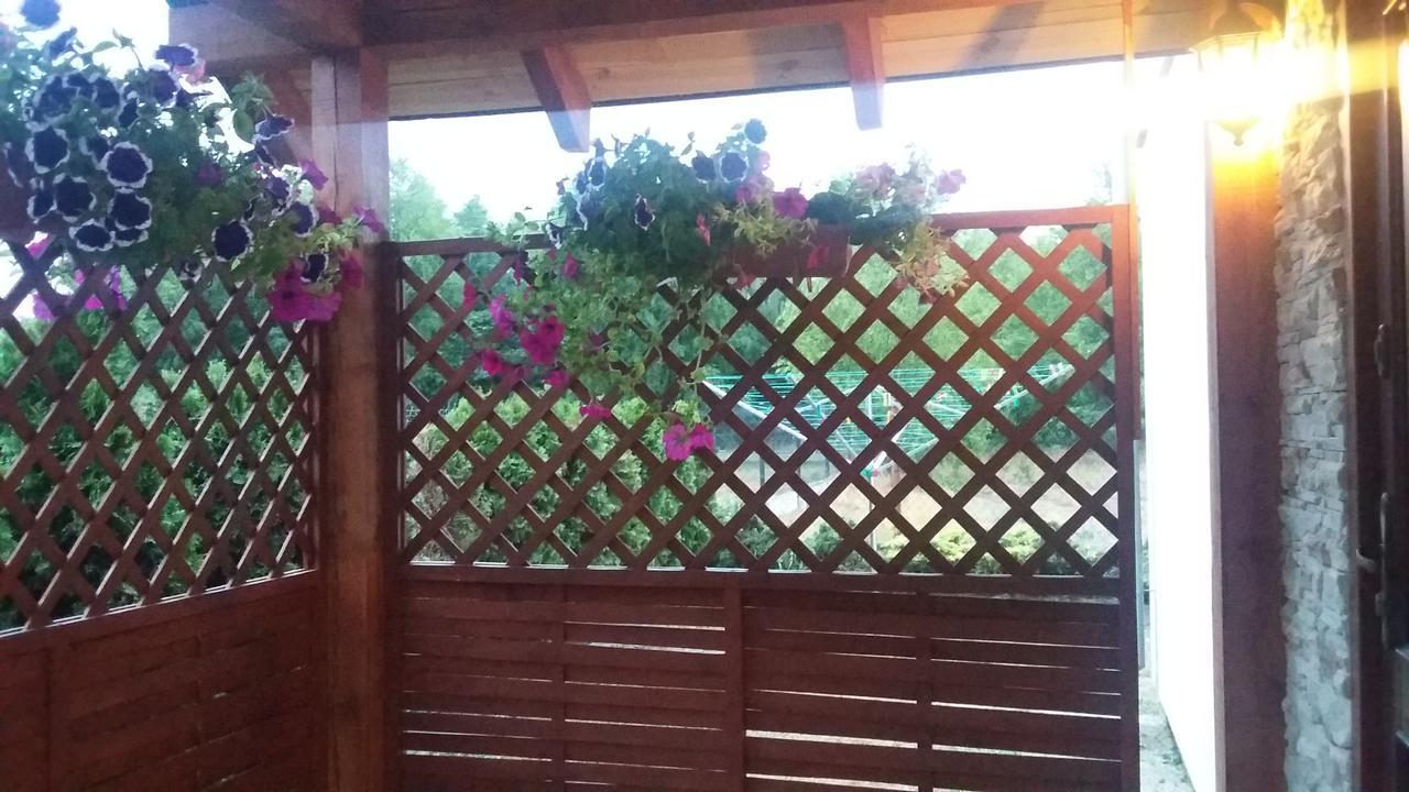 Pokoje Goscinne Ontario Mieroszyno Jastrzebia Gora Luaran gambar